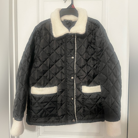 Como Black Quilted Twill Jacket | medium - Picture 2 of 3